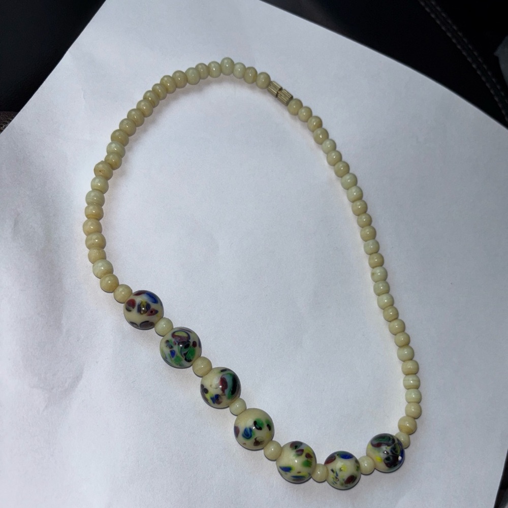 Vintage Style Cream & Multicolor Glass Beaded Necklace 16 In. Gold Toned Clasp.